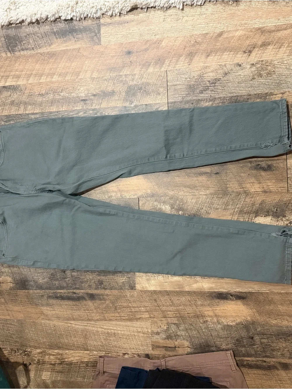 Slim Straight Men's Jeans in Olive Green